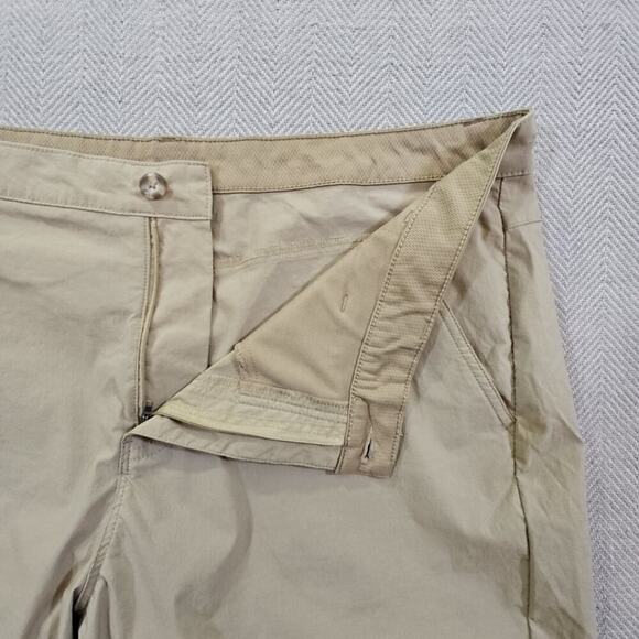 Eddie Bauer Men's Size 40 Zipper Cargo Shorts 10” Inseam Gorpcore EUC EM42SH331P - Picture 11 of 11